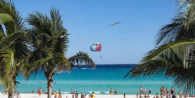 Cancun – Urlaubsresorts und Nachtleben