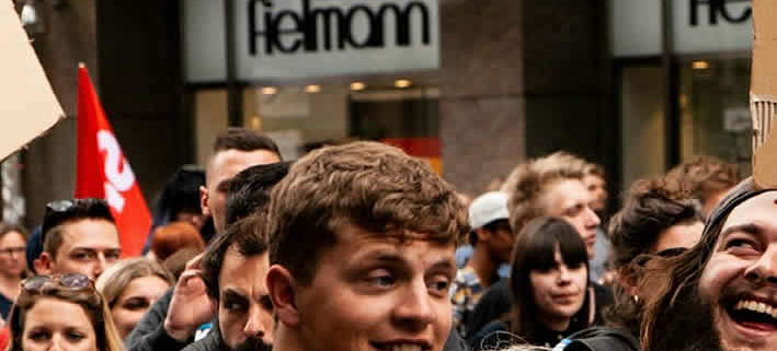 Globale Demokratie im Abwärtstrend