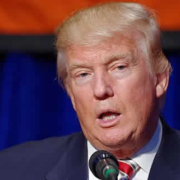 Trump erzielt Teilerfolg vor dem Obersten Gericht und geht in die Offensive