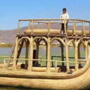 Der bedrohte Titicacasee: Indigene Gemeinschaften im Kampf um Umwelt, Identität und Zukunft