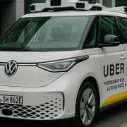 Volkswagen und Uber starten Partnerschaft für autonome E-Fahrzeuge